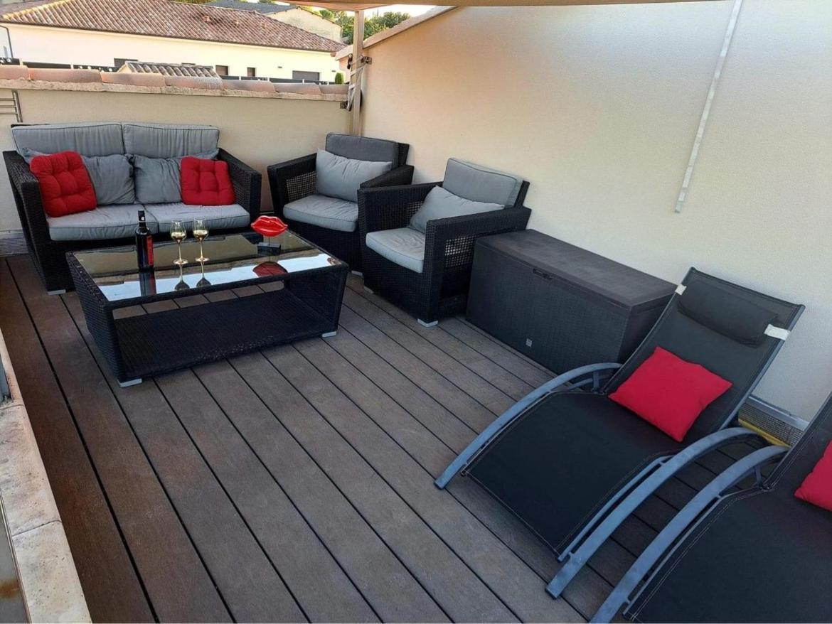 L'Aurore Suite De Charme, Clim Jacuzzi, Sauna, Piscine Chauffee Cuisine... Carpentras Eksteriør billede